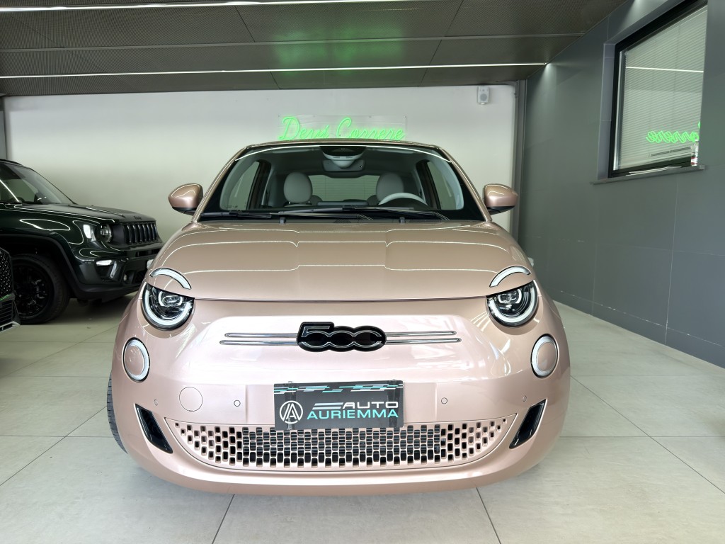 FIAT 500E KM0 LA PRIMA 320 KM